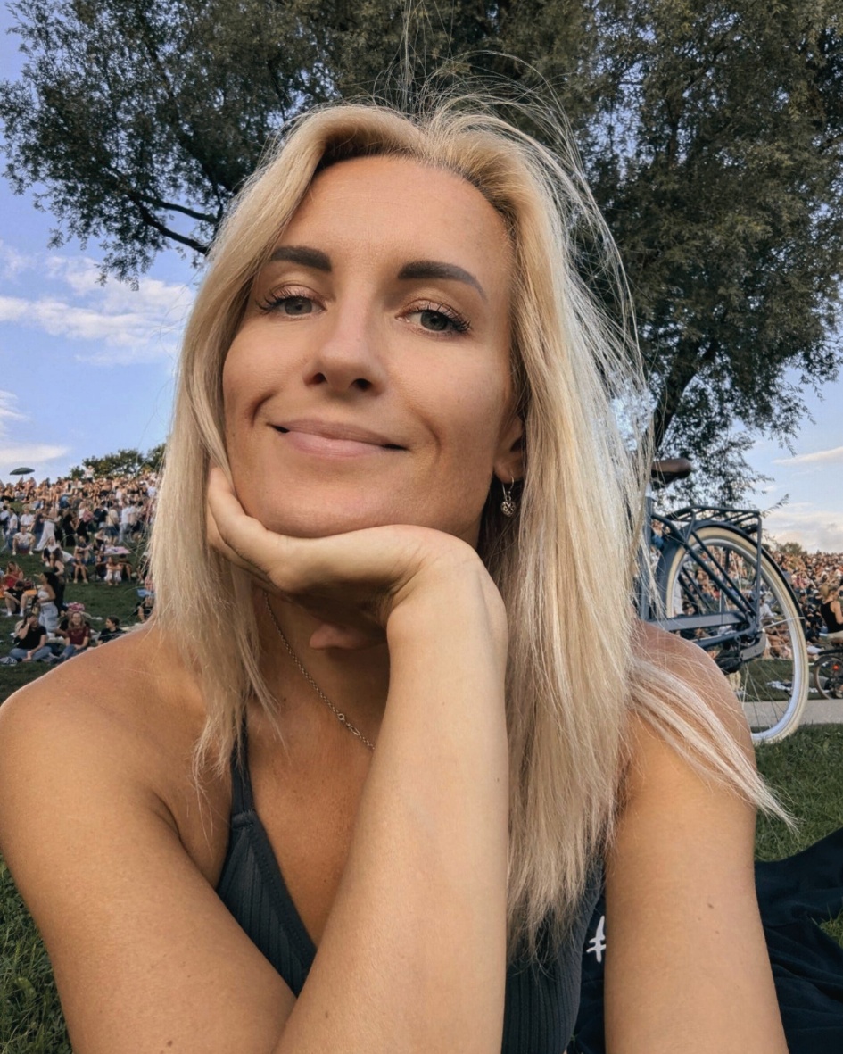 Angele Smaguryte at Mindful UGC #Angele Smaguryte at Mindful UGC #Angele Smaguryte #Mindful UGC #AngeleSmaguryte #MindfulUGC